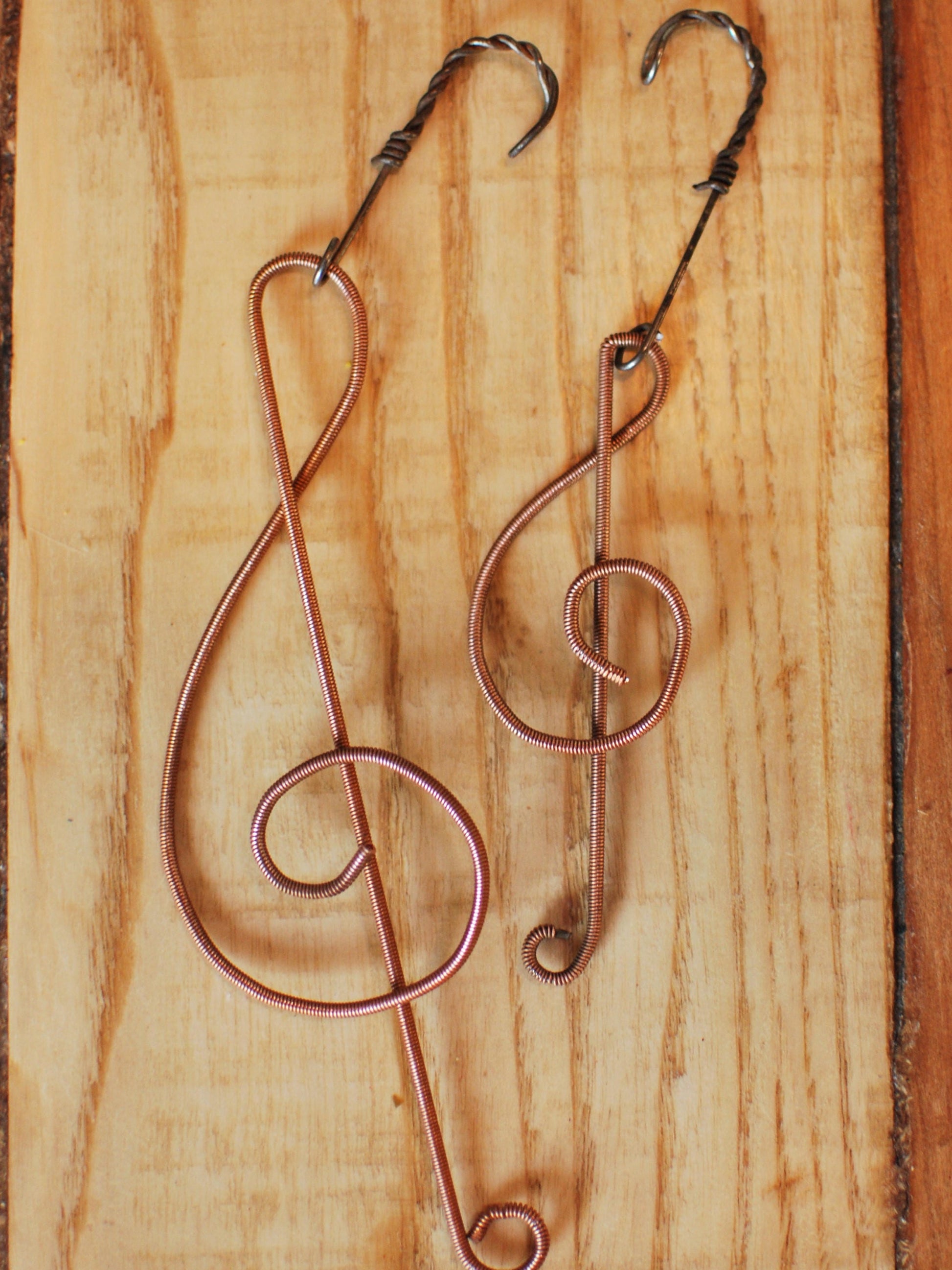 Recycled Piano String Christmas Ornament: Treble Clef, Musical Note