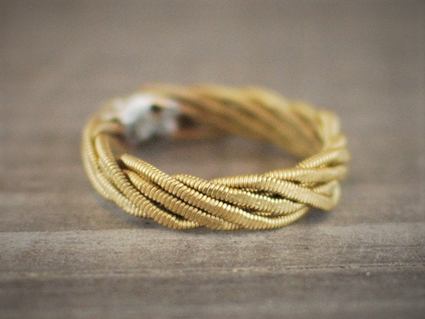 Hammered Guitar String Ring: Recycled Music Jewelry