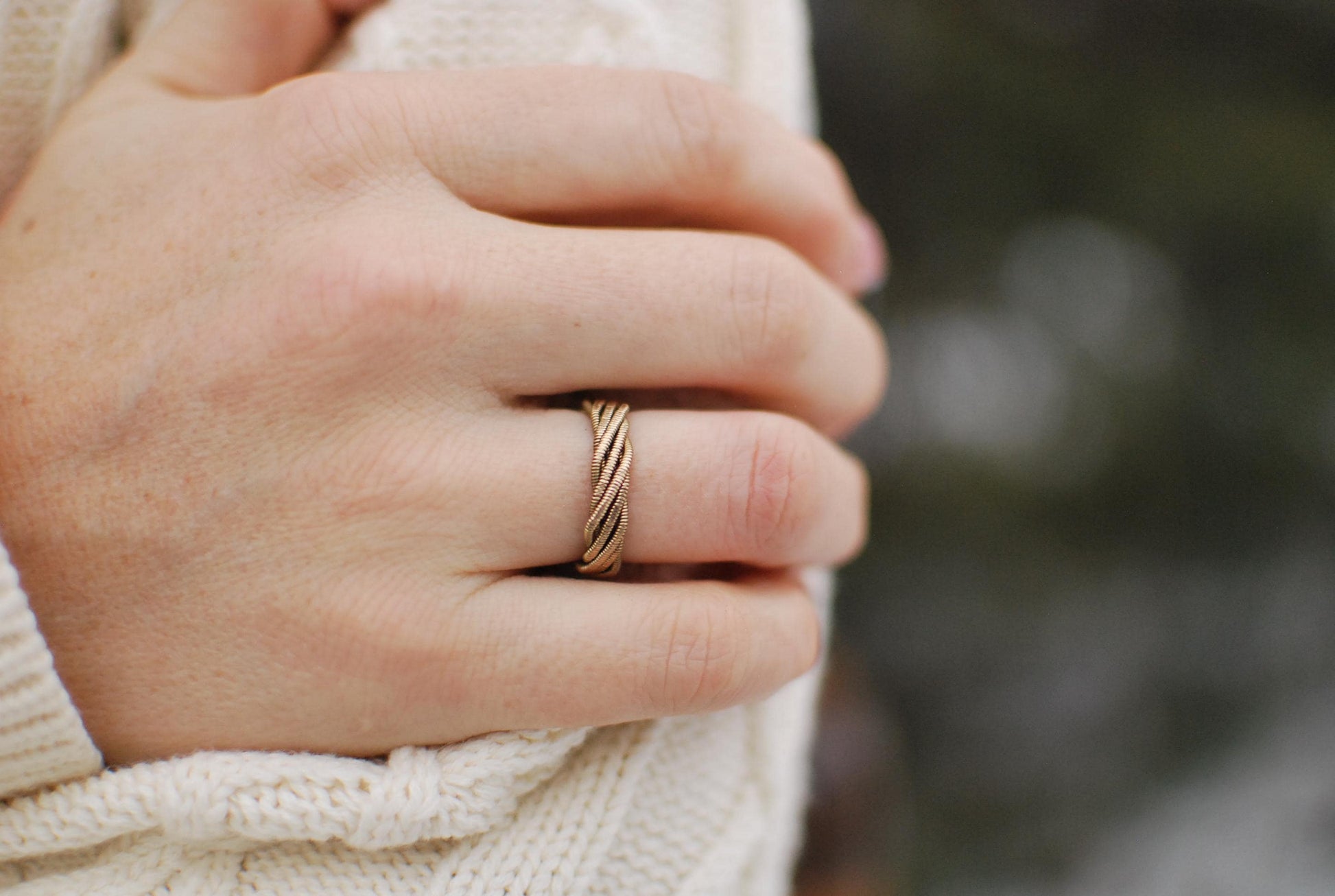 Hammered Guitar String Ring: Recycled Music Jewelry